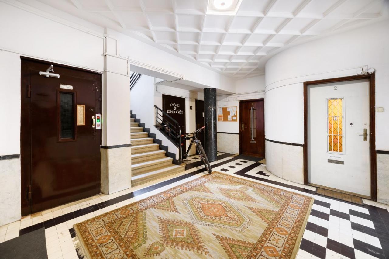 Stylish Homes Downtown Buda Будапеща Екстериор снимка